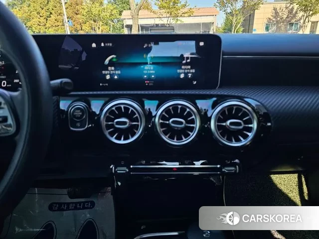 Mercedes-Benz A-Class W177 2020 Белый из Кореи, фото 5