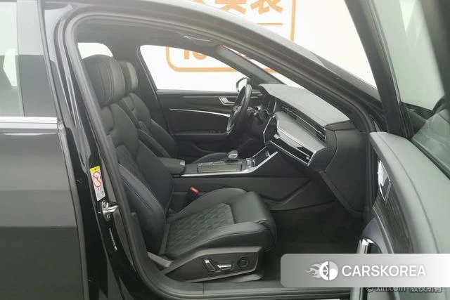 Audi A6L 2025 Черный из Китая, фото 5