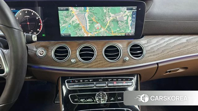 Mercedes-Benz E-Class W213 2019 Синий из Кореи, фото 5