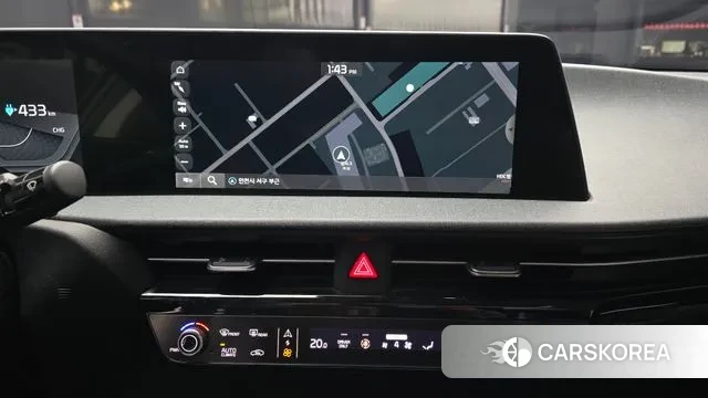 Kia EV6 2023 Жемчужный цвет из Кореи, фото 5