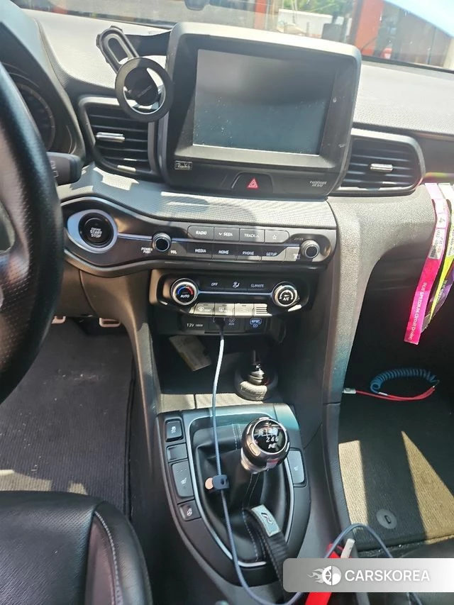 Hyundai Veloster (JS) 2019 Светло-зеленый из Кореи, фото 5
