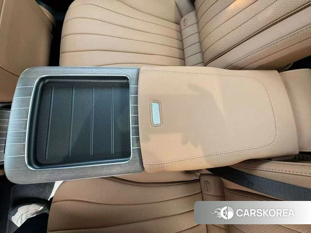 Mercedes-Benz E-class 2026 Черный из Китая, фото 5