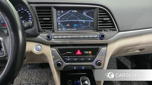 Hyundai Avante AD 2018 Белый из Кореи, фото 5