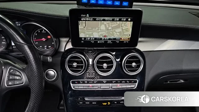 Mercedes-Benz GLC-Class X253 2019 Белый из Кореи, фото 5