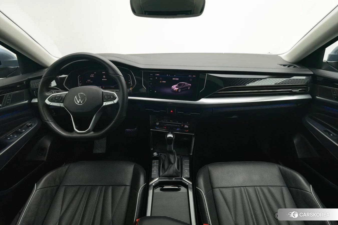 Volkswagen Passat 2021 Синий из Китая, фото 5