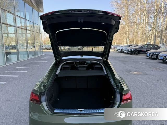 Audi A5 2023 Зеленый из Китая, фото 5