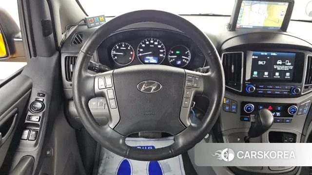 Hyundai The New Grand Starex 2020 Желтый из Кореи, фото 5
