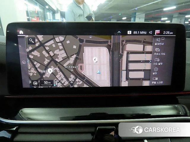 BMW 5 Series (G30) 2021 Белый из Кореи, фото 5