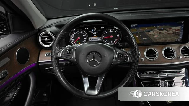 Mercedes-Benz E-Class W213 2018 Черный из Кореи, фото 5