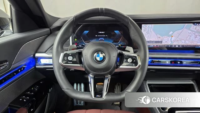 BMW 7 Series (G70) 2024 Черный из Кореи, фото 5