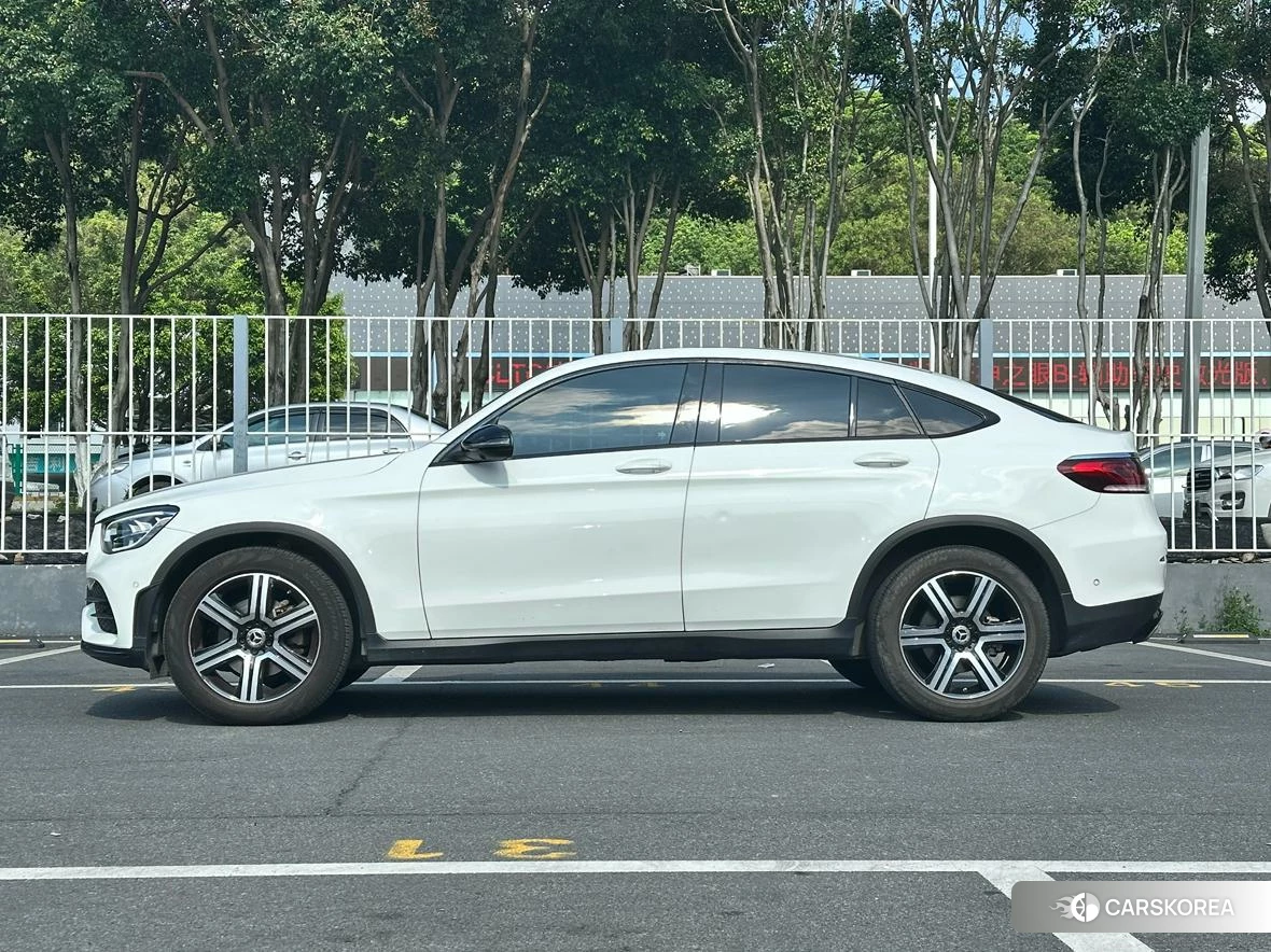 Mercedes-Benz GLC Coupe 2021 Белый из Китая, фото 5