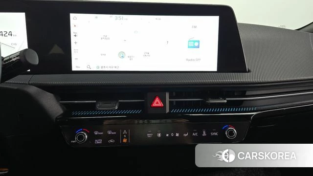 Kia EV6 2022 Черный из Кореи, фото 5