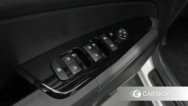 Kia Sportage 5th Generation 2022 Белый из Кореи, фото 5