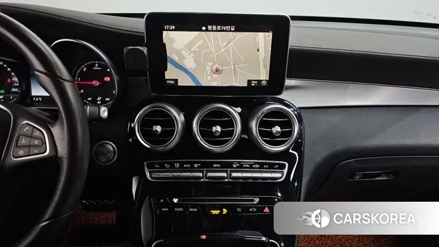 Mercedes-Benz GLC-Class X253 2018 Белый из Кореи, фото 5