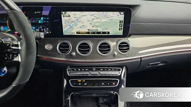 Mercedes-Benz E-Class W213 2022 Белый из Кореи, фото 5