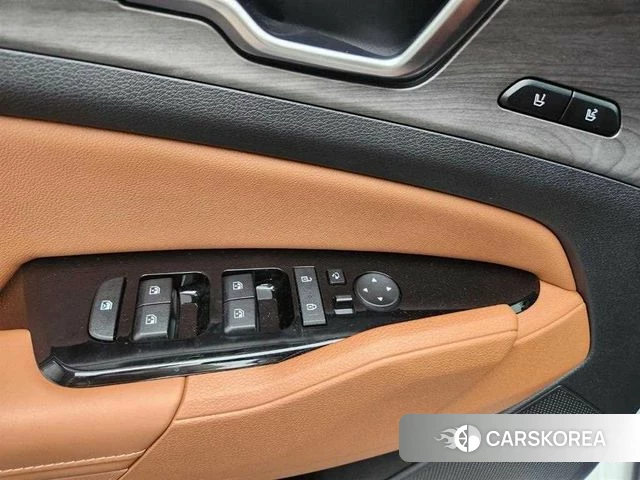 Kia Sportage 5th Generation Hybrid 2022 Белый из Кореи, фото 5