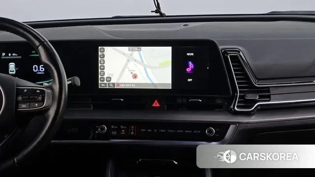 Kia Sportage 5th Generation 2022 Белый из Кореи, фото 5