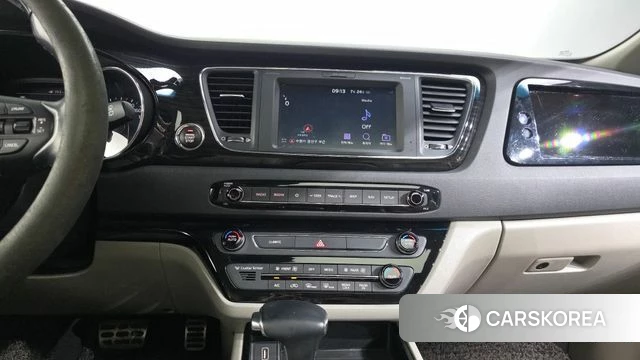 Kia The New Carnival 2018 Белый из Кореи, фото 5