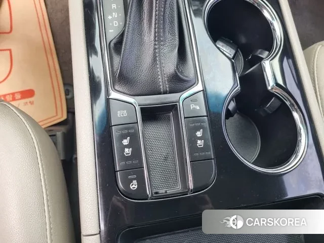 Kia The New Carnival 2019 Белый из Кореи, фото 5