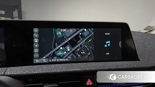 Kia EV6 2023 Серый из Кореи, фото 5