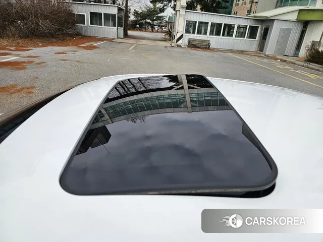 Hyundai The New Avante (CN7) 2024 Белый из Кореи, фото 5