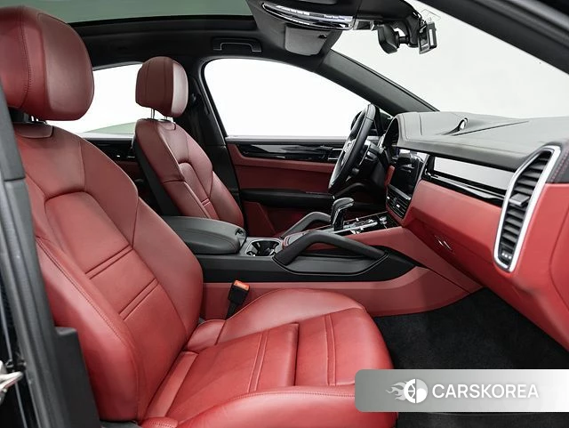 Porsche Cayenne (PO536) 2022 Черный из Кореи, фото 5