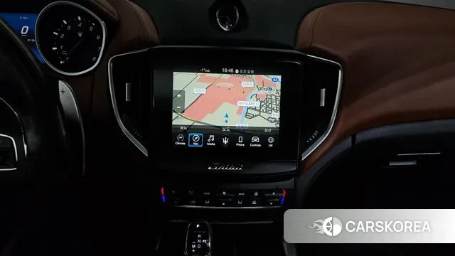 Maserati Ghibli 2020 Белый из Кореи, фото 5