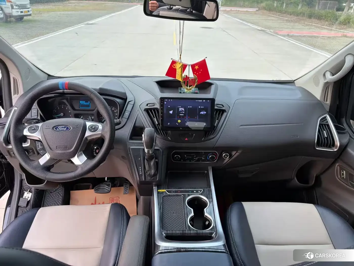 Ford Tourneo 2022 Черный из Китая, фото 5