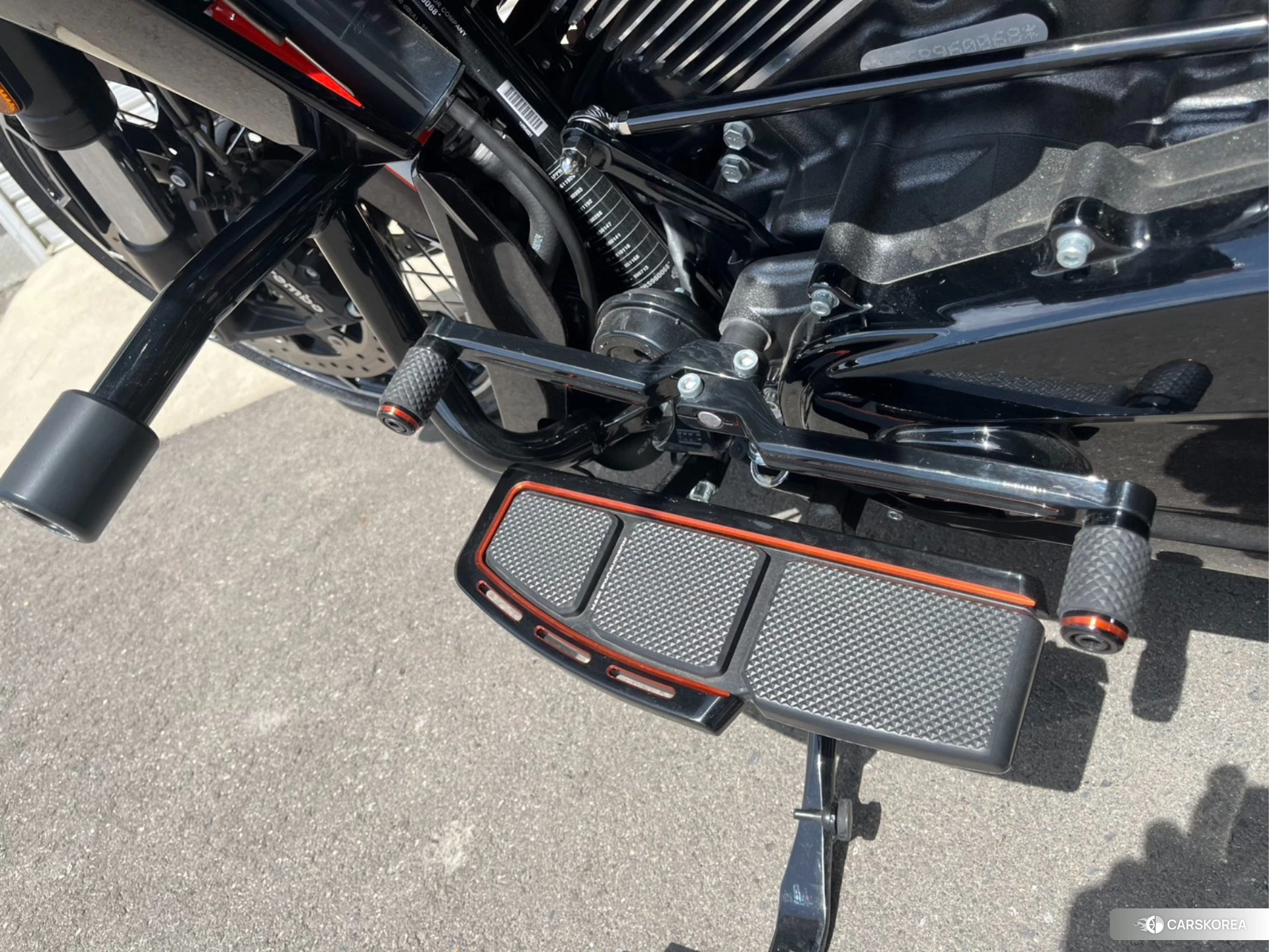 Проданный Harley-Davidson Road Glide FLTRXSE1800 CVO 2024 из Японии, фото 2