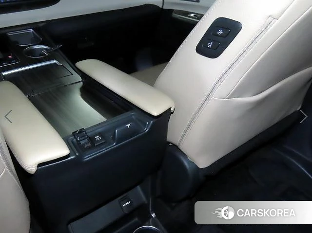 Toyota Sienna 4th Generation 2021 Серый из Кореи, фото 5