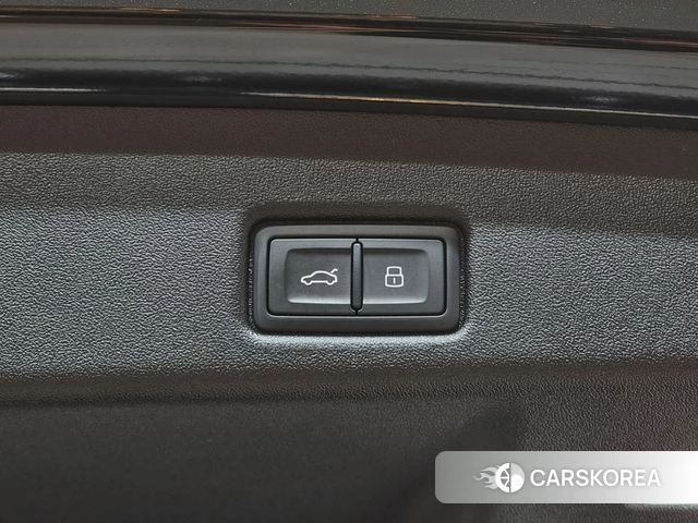 Audi Q5 (80A) 2025 Черный из Кореи, фото 5