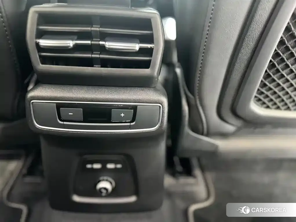 Audi Q4 e-tron 2024 Синий из Китая, фото 5