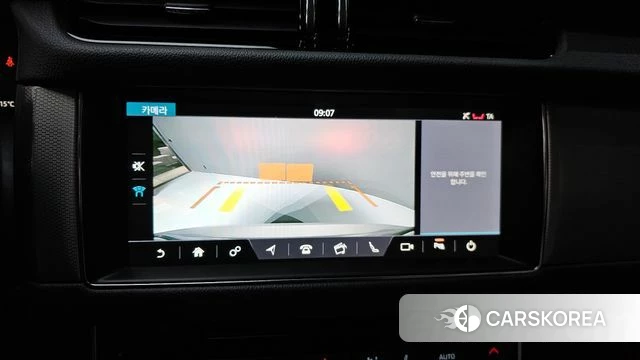 Jaguar XF (X260) 2019 Белый из Кореи, фото 5