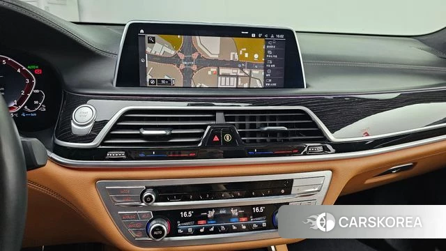 BMW 7 Series (G11) 2021 Черный из Кореи, фото 5