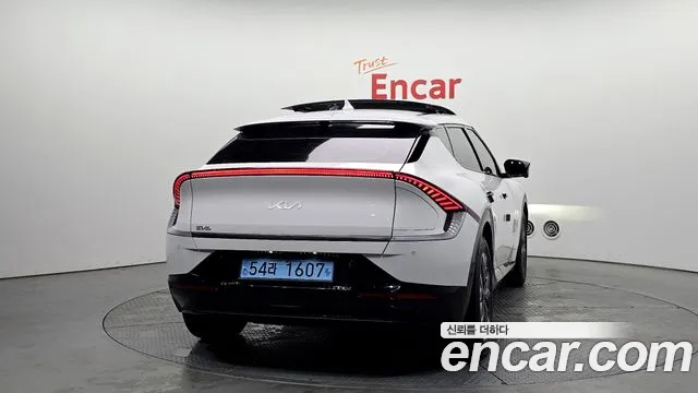 Kia EV6 2021 Белый из Кореи, фото 5