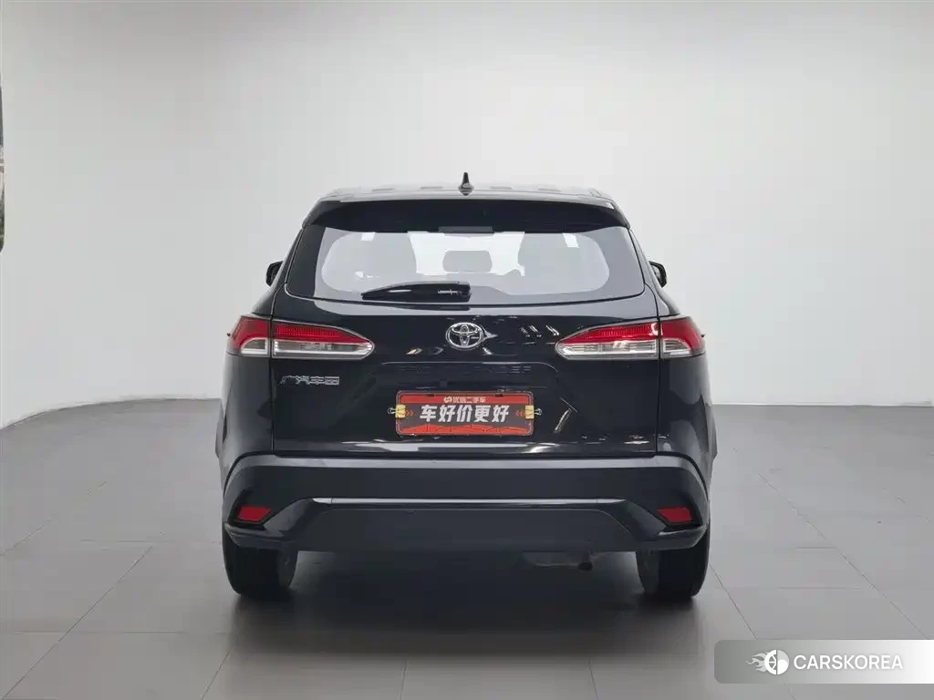 Toyota Frontlander 2023 Черный из Китая, фото 5