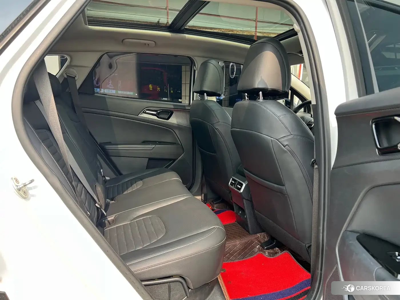 Kia Sportage 2023 Белый из Китая, фото 5