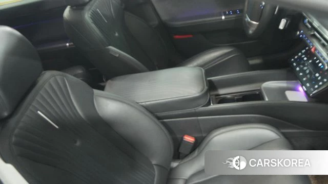 Hyundai Grandeur Hybrid (GN7) 2023 Белый из Кореи, фото 5