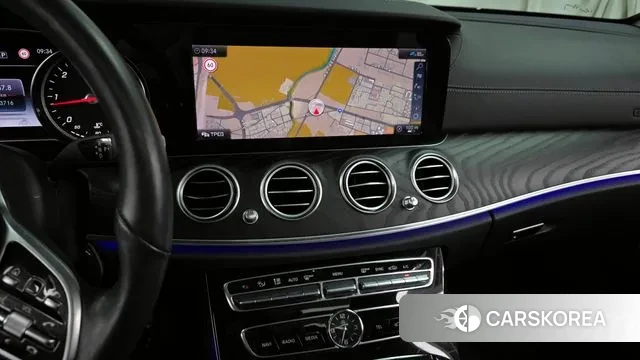 Mercedes-Benz E-Class W213 2020 Черный из Кореи, фото 5