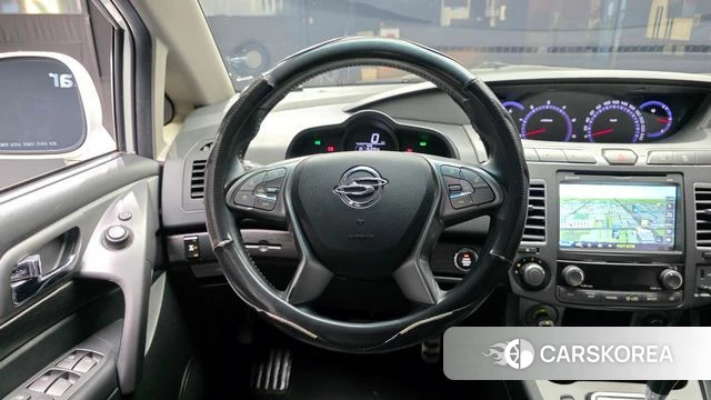 Ssangyong Korando Turismo 2018 Белый из Кореи, фото 5