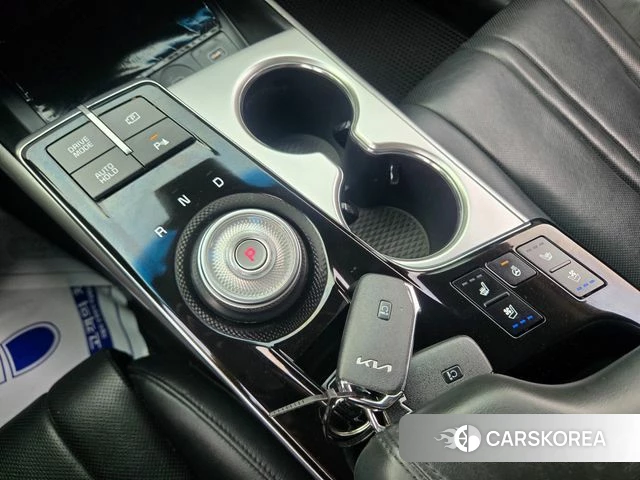 Kia K8 2022 Серебристо-серый из Кореи, фото 5