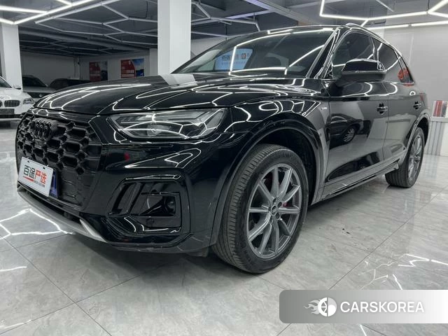 Audi Q5L 2022 Черный из Китая, фото 5