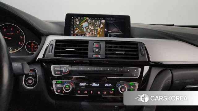 BMW 4 Series (F32) 2018 Белый из Кореи, фото 5