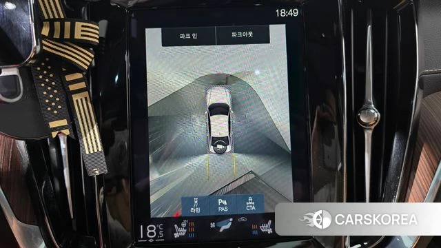 Volvo S60 3rd generation 2021 Серебристо-серый из Кореи, фото 5