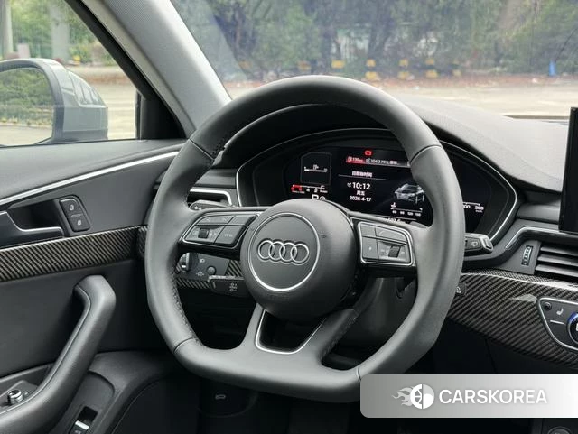 Audi A4 (import) 2022 Темно-серый из Китая, фото 5