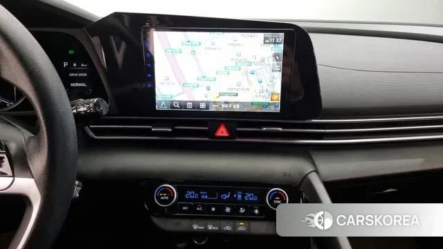 Hyundai Avante Hybrid (CN7) 2022 Белый из Кореи, фото 5