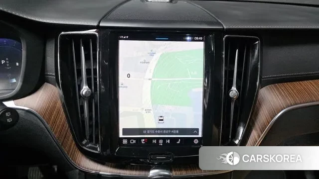 Volvo XC60 second Generation 2022 Черный из Кореи, фото 5