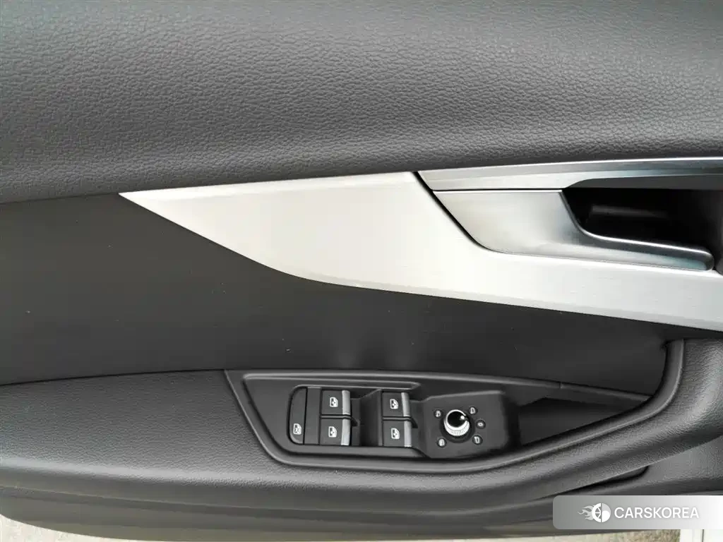 Audi A4L 2022 Белый из Китая, фото 5