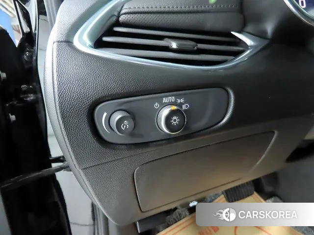 Chevrolet (GM Daewoo) The New Malibu 2021 Черный из Кореи, фото 5