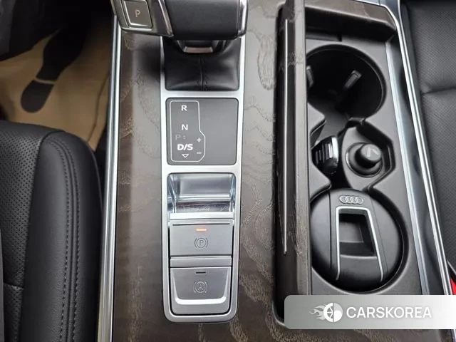 Audi A6 (C8) 2020 Белый из Кореи, фото 5